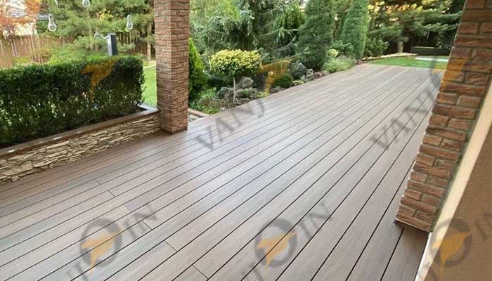 Advantages and Disadvantages of Outdoor WPC Decking?