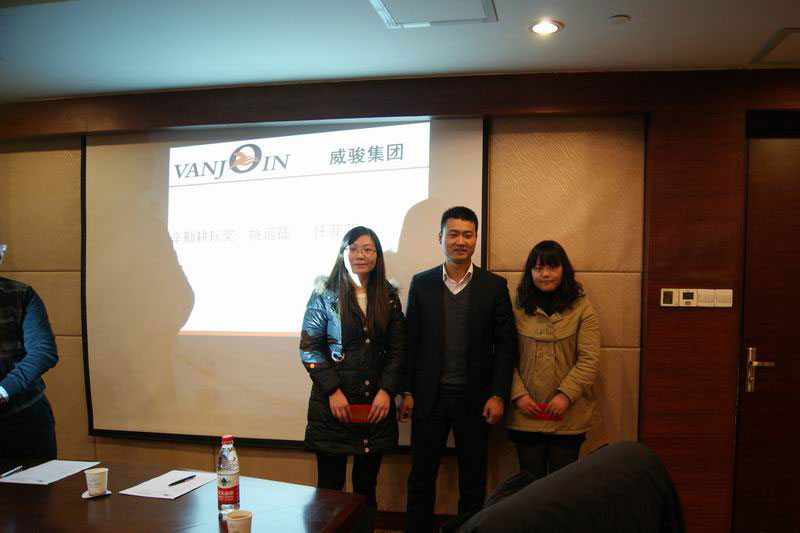 Vanjoin 2011 Annual Meeting held ceremoniously at Hot Spring Valley in Xianning