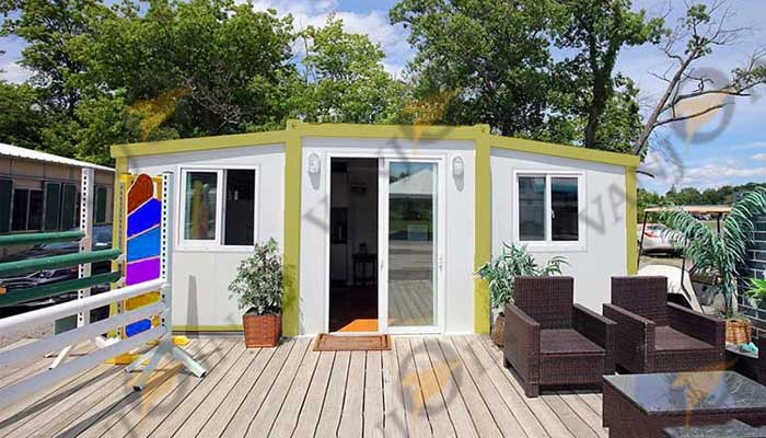 What to Look for When Buying an Expandable Container House?